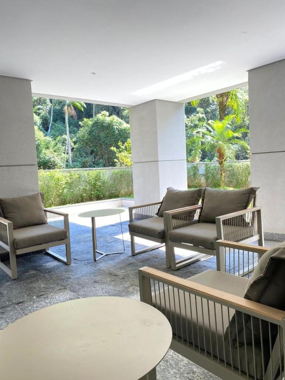 Aconchegante E Moderno Apartamento Pertissimo Da Praia Ubatuba Eksteriør bilde